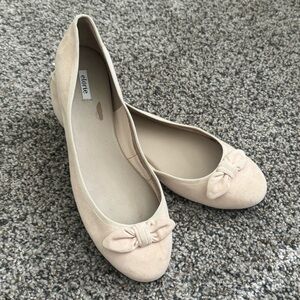 Elorie cream ballet flats